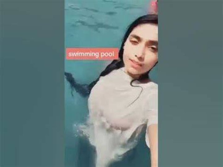 Aina Asif Swimming Video
