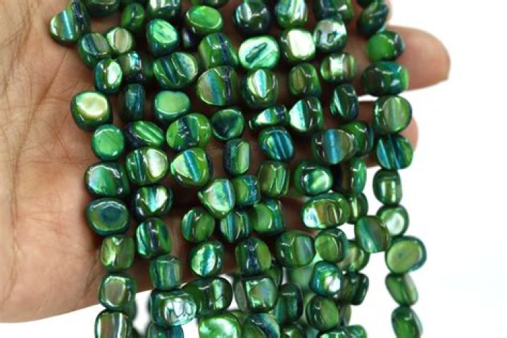 Asymmetric beads Asymmetric beads
