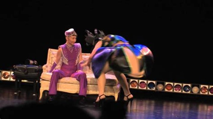 BenDeLaCreme Atomic Bombshells