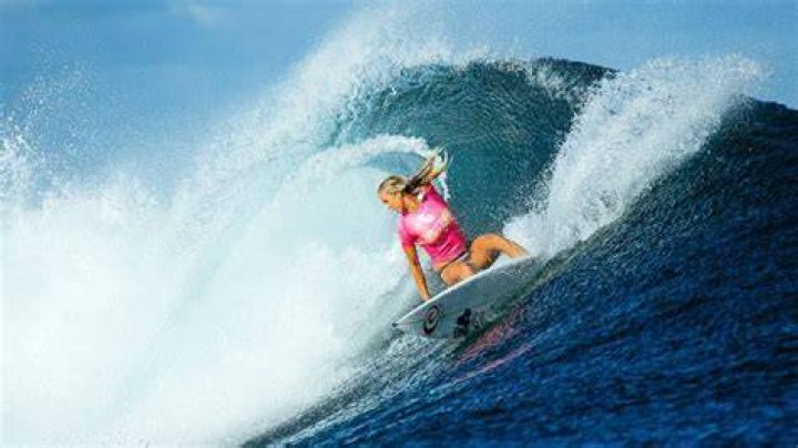 Fact Check: Is Surfer Bethany Hamilton Transgender? Family And Net Worth Bethany Hamilton 2
