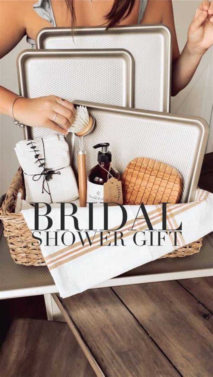 buying bridal shower gift buying bridal shower gift