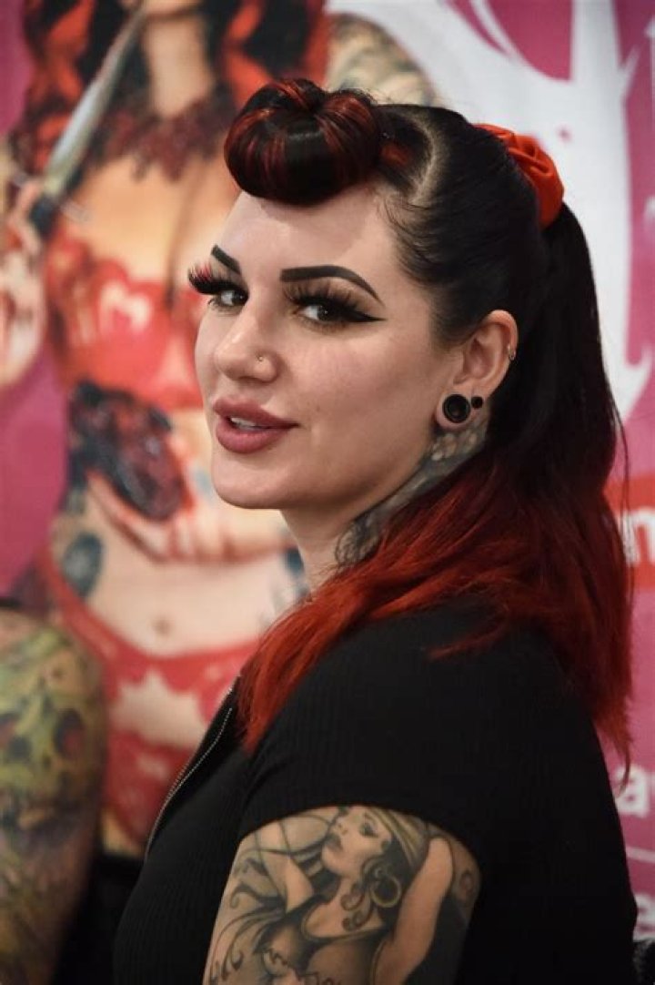 Cervena Fox Cervena Fox