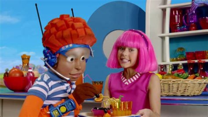 Chloe Lang Lazytown Chloe Lang Lazytown