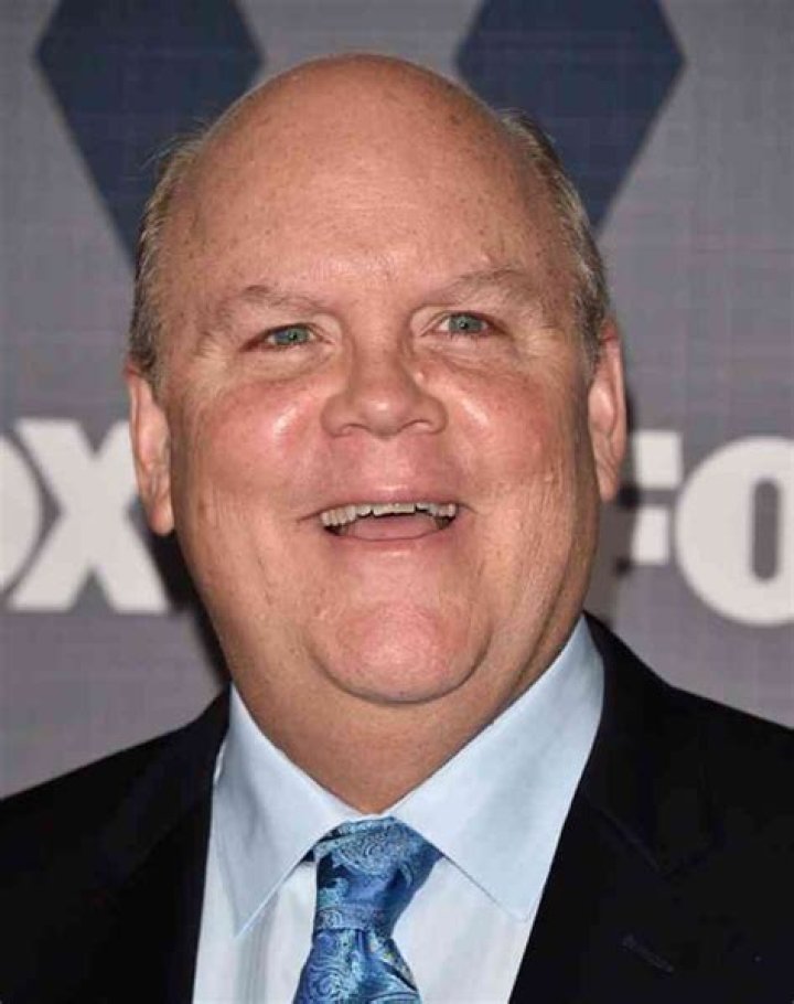Dirk Blocker