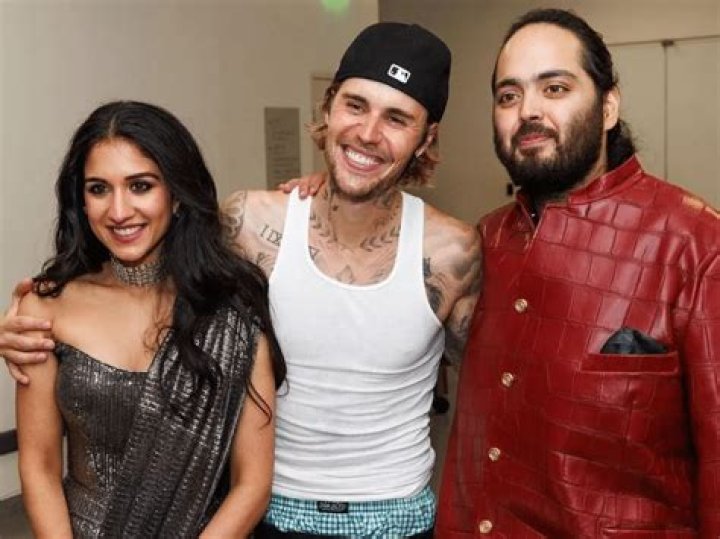 ED SHEERAN &amp; JUSTIN BIEBER - I Don't Care - Salsa Dance - Daniel Rosas &amp; Denise Fabel (2019) - best salsa songs modern