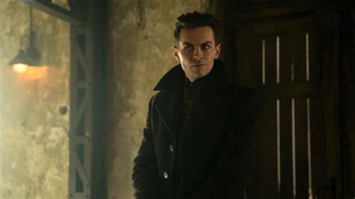 freddy carter shadow and bone