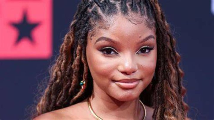 Halle Bailey 1