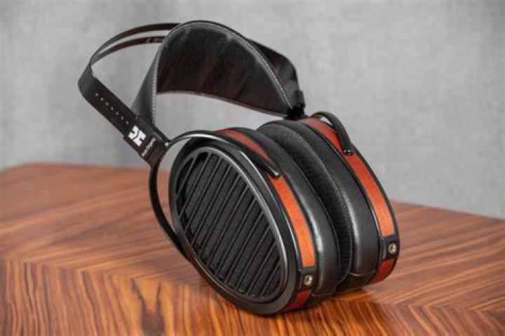 Hifiman Arya