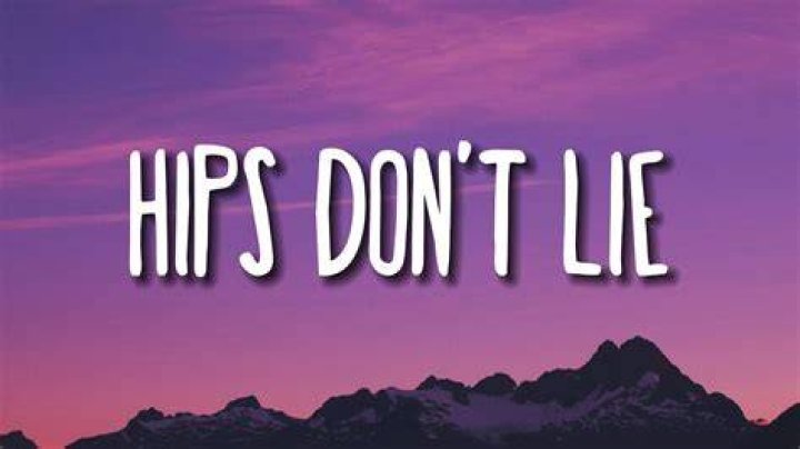 Hips Don't Lie - Shakira feat. Wyclef Jean (Lyrics) 🎵 - latin songs with lyrics