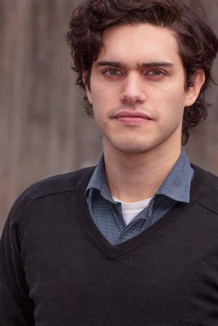 How old is Aria Shahghasemi How old is Aria Shahghasemi