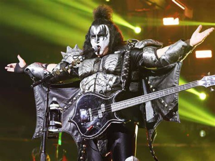 Jumpin&rsquo; Gene Simmons