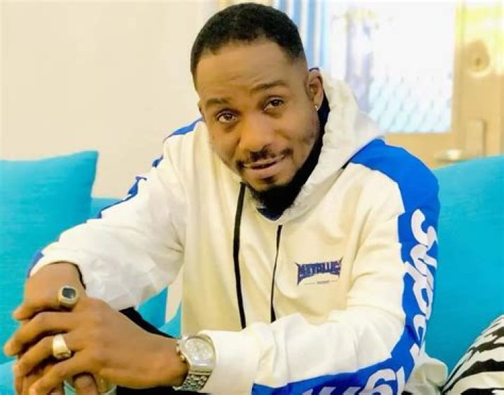 Junior Pope's candlelight service in Enugu