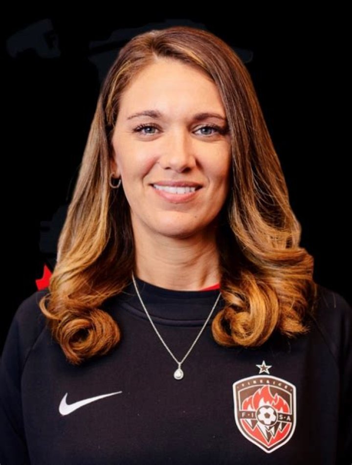 Lindsay Kennedy