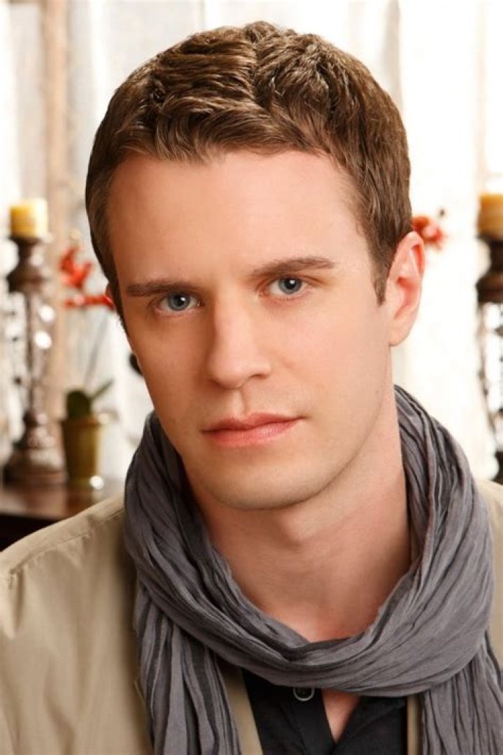 Luke Mably Luke Mably