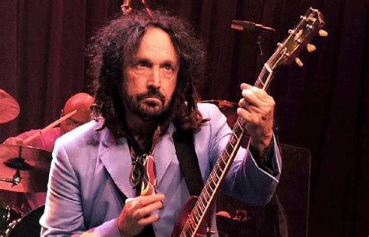 mike campbell net worth