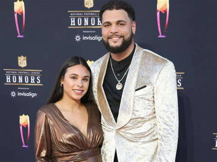 Mike Evans wife, Ashli Dotson Evans.