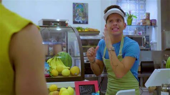 Musical Smoothie Bar - Rudy Mancuso - Austrian music/yodel