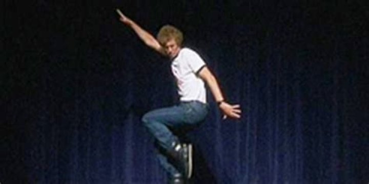NAPOLEON DYNAMITE Dance Scene Jon Heder - song from napoleon dynamite end
