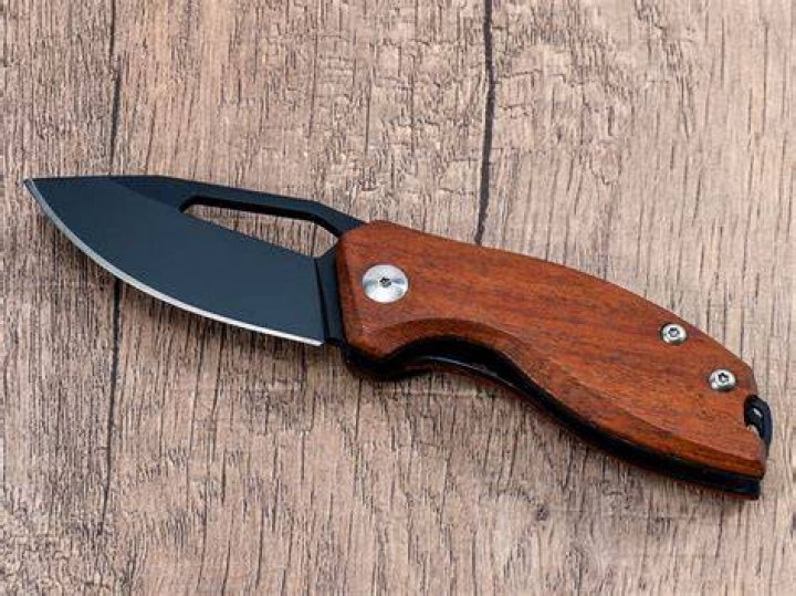 pocket knife