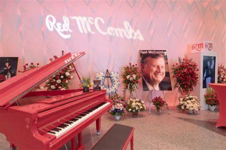 Red McCombs Achievements