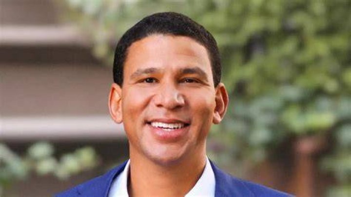 robert reffkin net worth image