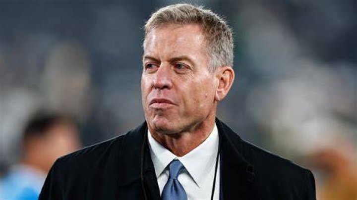 Troy Aikman Net Worth